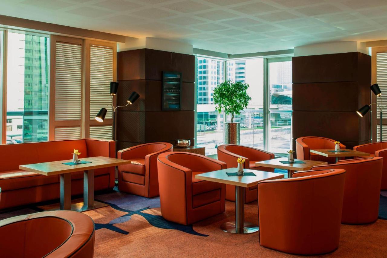 Four Points By Sheraton Sheikh Zayed Road Dubai Esterno foto